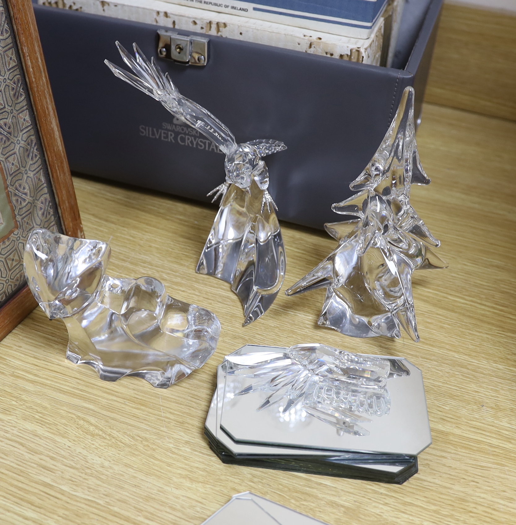 Three boxed sets of Waterford glasses including Alana pattern sherry, a Swarovski eagle (a.f.) and two other glass pieces